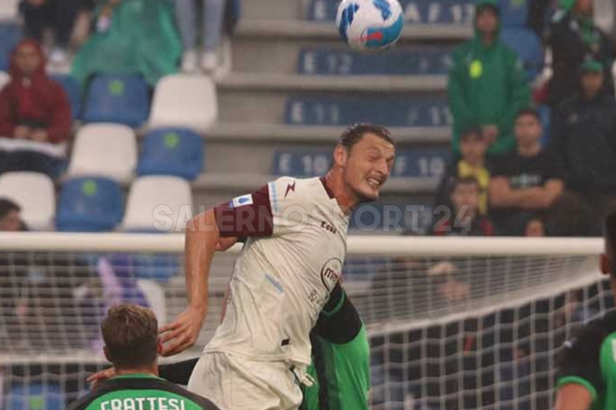 sassuolo-salernitana-djuric